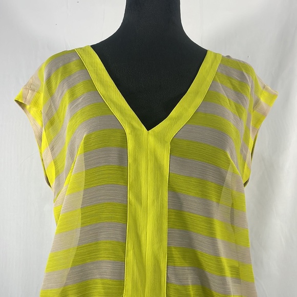 Bebe Neon Yellow & cream, V neck, tie waist band, Sheer, small - Picture 2 of 9